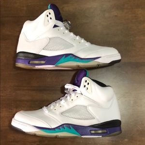 Air Jordan retro 5 Grape